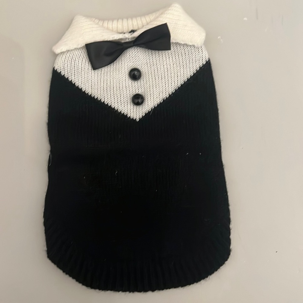 Dog Tuxedo Sweter